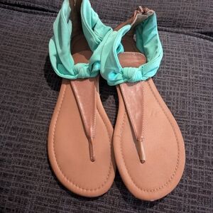 Maurice's Green and Tan Sandals Size 8